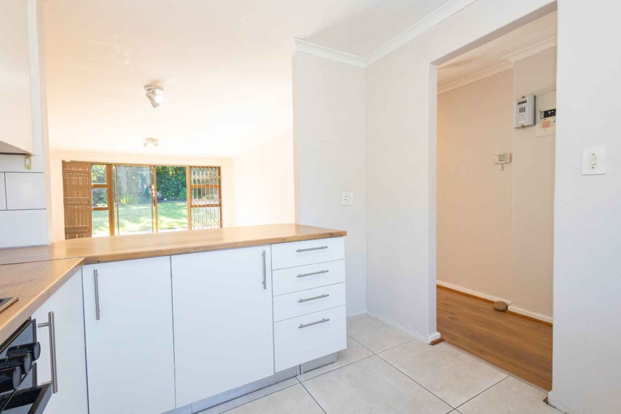 To Let 3 Bedroom Property for Rent in Kenridge Western Cape
